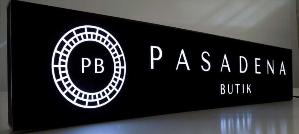 Insegne pubblicitarie luminose alluminio dibond - Sakuli sign & partner